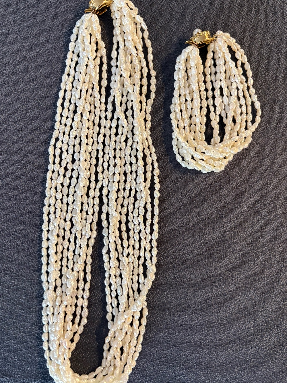 10-strand freshwater rice pearl necklace and matching bracelet set